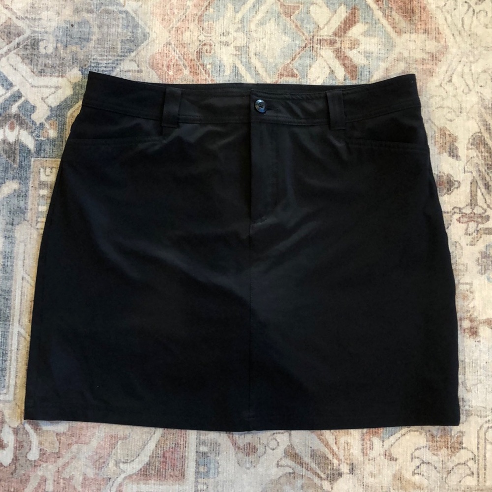 Eddie Bauer Skirt with built in shorts.